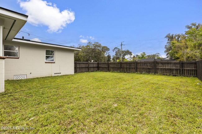 123 North Blvd E, House other with 3 bedrooms, 3 bathrooms and null parking in MACCLENNY FL | Image 25
