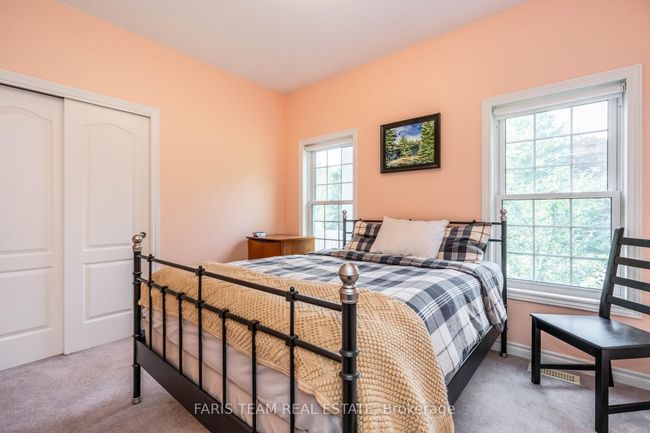 19 Castleton Dr, House other with 5 bedrooms, 3 bathrooms and 4 parking in Tiny ON | Image 14