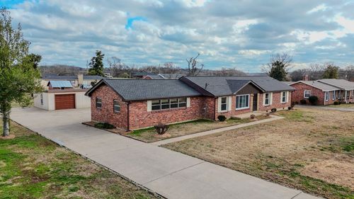 189 Clearview Cir, Hendersonville, TN, 37075-2515 | Card Image