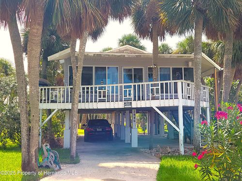 3446 Bayview Ave, Weeki Wachee, FL, 34607-1001 | Card Image