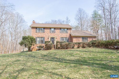 750 Lochridge Ln, Earlysville, VA, 22936-9640 | Card Image