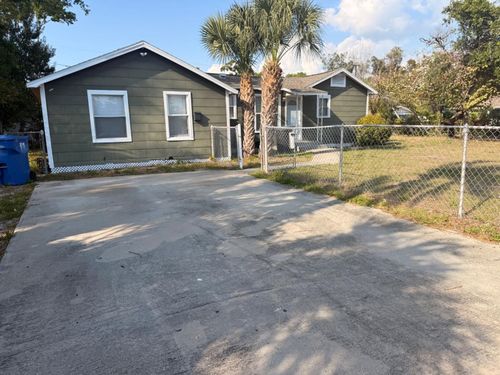 1327 43rd Street S, St Petersburg, FL, 33711 | Card Image