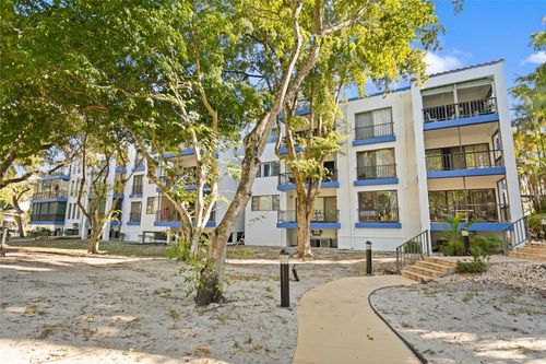 218-6060 S Falls Circle Dr, Lauderhill, FL, 33319-6953 | Card Image