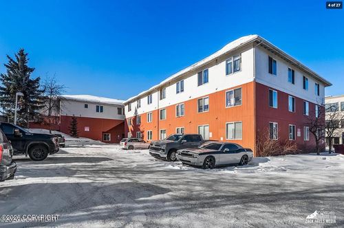 315 Barrow St, Anchorage, AK, 99501-2535 | Card Image