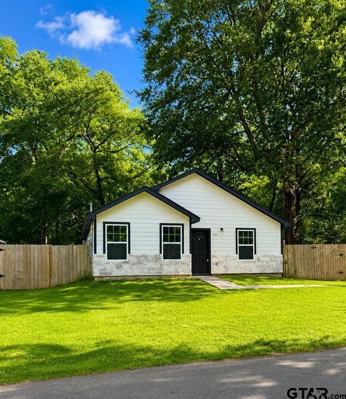 212 Lenox St, Pittsburg, TX, 75686 | Card Image
