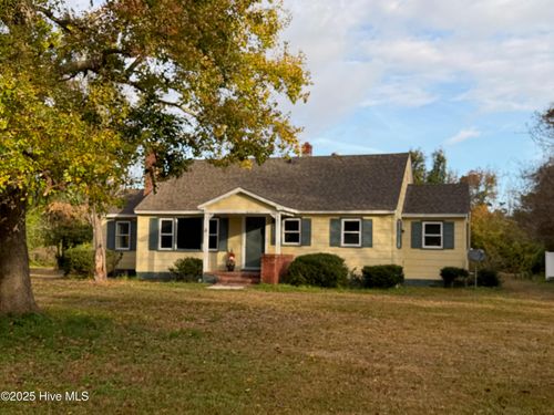 547 Pigott Rd, Gloucester, NC, 28528-9349 | Card Image