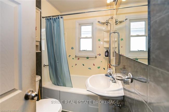333 Vancouver St, House other with 2 bedrooms, 0 bathrooms and 3 parking in London ON | Image 19