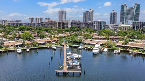 2751-2751 S Parkview Dr, Hallandale Beach, FL, 33009-2900 | Card Image