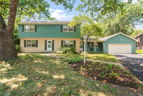 133 Mayflower Dr, Batavia, IL, 60510-2810 | Card Image