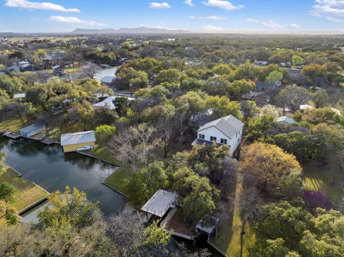 321 Legion Loop, Kingsland, TX, 78639-2070 | Card Image