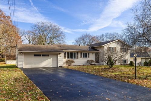 254 Parkview Dr, Rochester, NY, 14625-1044 | Card Image