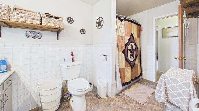 1512 Avenue K, House other with 3 bedrooms, 2 bathrooms and null parking in Abernathy TX | Image 35