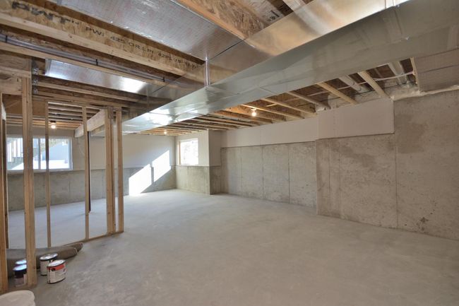 W198N5420 Boxwood Boulevard, House other with 3 bedrooms, 2 bathrooms and null parking in Menomonee Falls WI | Image 6