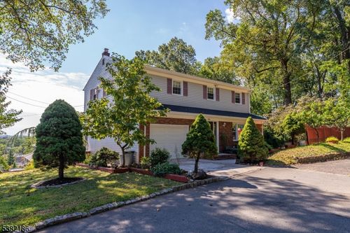 101 Harrison Ave, North Plainfield, NJ, 07060-3600 | Card Image