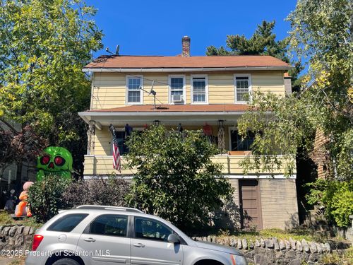 1033-1031 Lincoln St, Dickson City, PA, 18519-1204 | Card Image