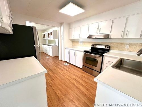 6250 Ficus Ln, Lantana, FL, 33462-2046 | Card Image