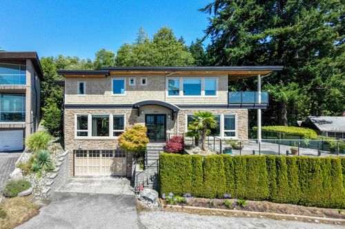 14533 Magdalen Ave, White Rock, BC, V4B2X5 | Card Image