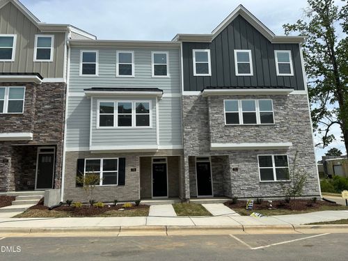 701 Grafton Forest Ln, Fuquay Varina, NC, 27526-2768 | Card Image