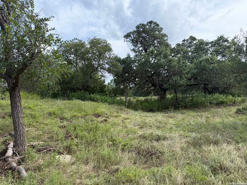 6936 Circle Oak Dr, Bulverde, TX, 78163-2350 | Card Image