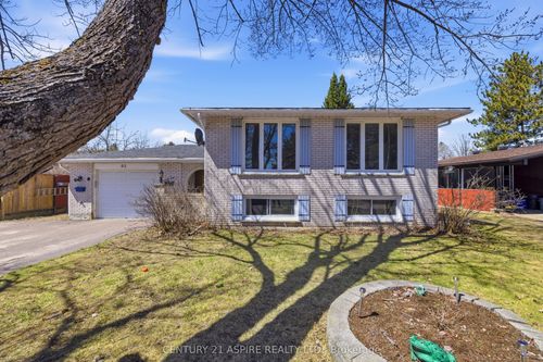 93 Frontenac Cres, Deep River, ON, K0J1P0 | Card Image