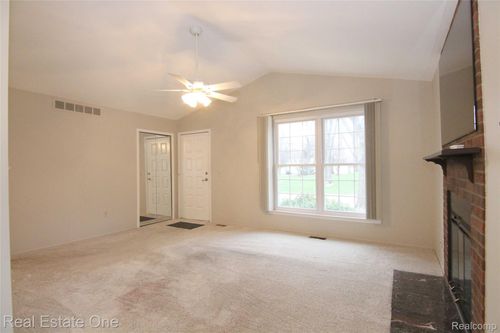 unit-a-2110 Hidden Meadows Dr, Walled Lake, MI, 48390-2592 | Card Image