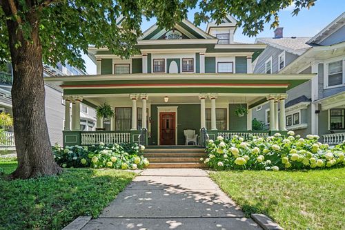 2425 Bryant Ave S, Minneapolis, MN, 55405-2928 | Card Image