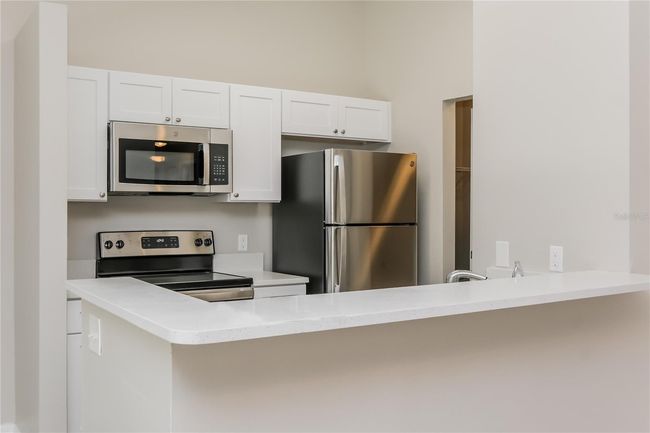 3922 King Dr, House other with 3 bedrooms, 2 bathrooms and null parking in BRANDON FL | Image 7