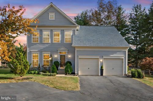 12204 Hoop Ct, Bristow, VA, 20136-1904 | Card Image