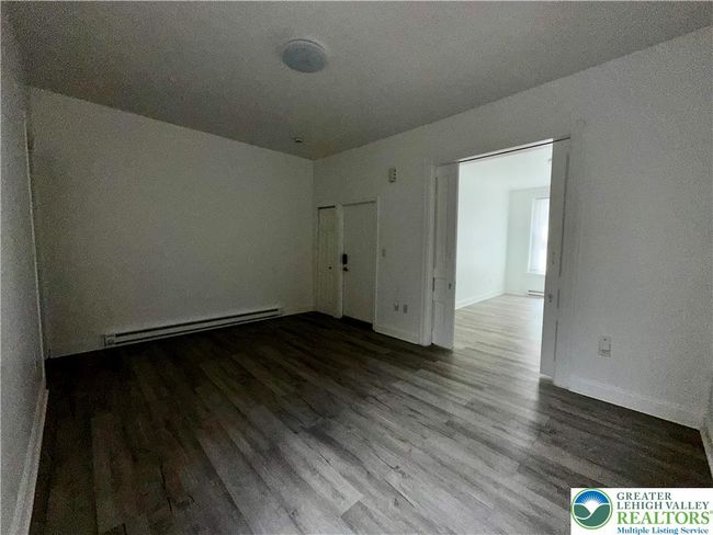 APT-1 - 37 S 10 Th St, Townhouse with 1 bedrooms, 1 bathrooms and null parking in Allentown PA | Image 11