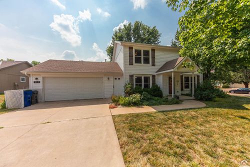 113 Walker Pl, Lawrence, KS, 66049-4073 | Card Image