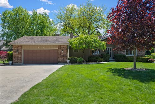 4759 Crest Court, Waukegan, IL, 60087 | Card Image