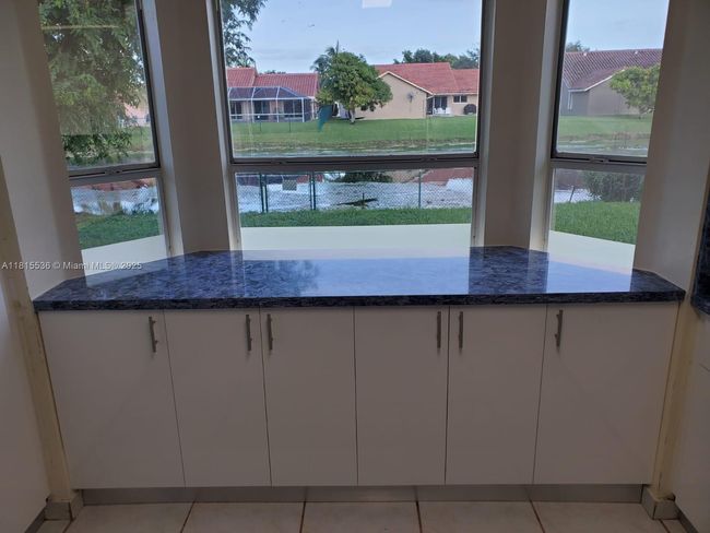 975 Nw 165 Th Ave, House other with 4 bedrooms, 3 bathrooms and null parking in Pembroke Pines FL | Image 25