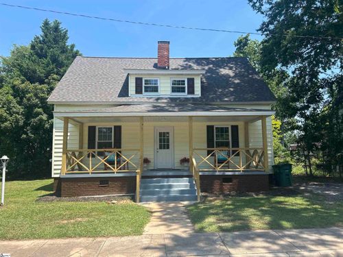 106 Washington St, Clinton, SC, 29325-1844 | Card Image