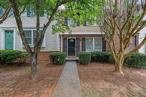 1066 Wedgewood Ln, Tucker, GA, 30084-1343 | Card Image