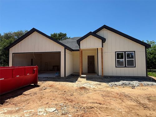 413 Hickorywood St, Azle, TX, 76020-2154 | Card Image