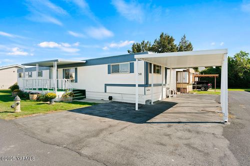 55 W Washington Ave, Yakima, WA, 98903-1548 | Card Image