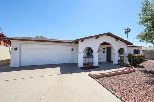 12009 N 34th St, Phoenix, AZ, 85028-1305 | Card Image