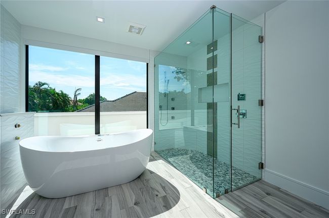 3800 Crayton Rd, House other with 4 bedrooms, 6 bathrooms and null parking in NAPLES FL | Image 21