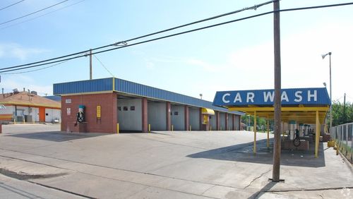 1709 Mcclellan Ct, Fort Worth, TX, 76112-4121 | Card Image
