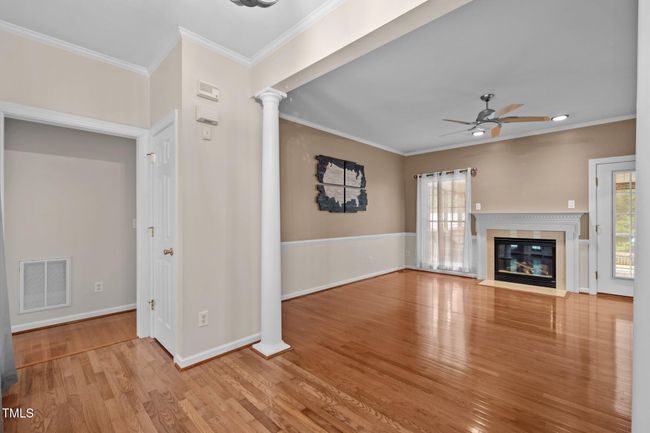 Foyer | Image 7