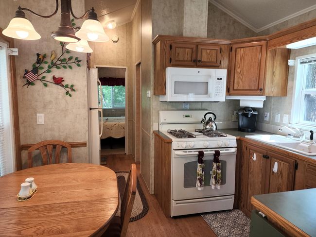 Kitchen | Image 24