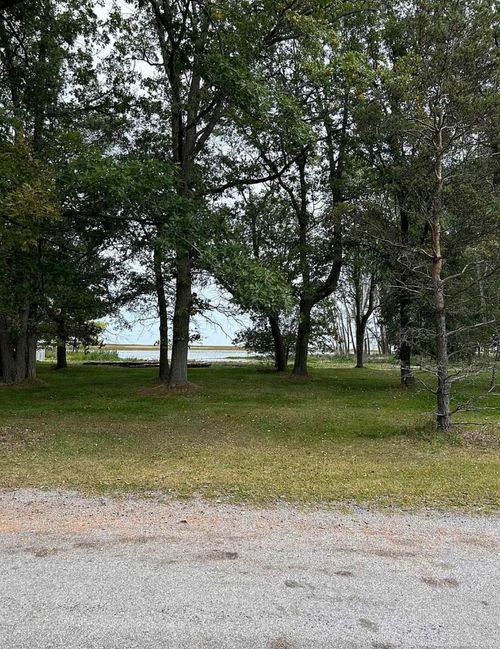 0 Oak Rd, Pinconning, MI, 48650 | Card Image