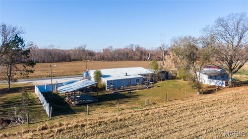 16730 N Mississippi River Rd, Hamburg, IL, 62045-2041 | Card Image