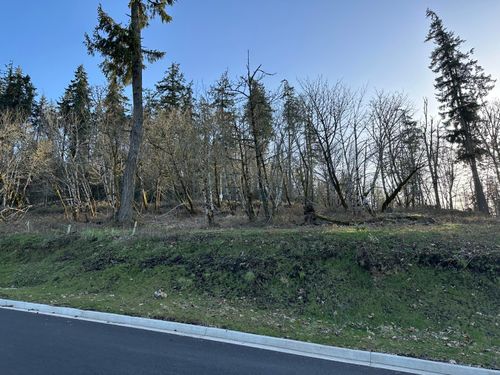 85-2738 Cascara Dr, Eugene, OR, 97403-2583 | Card Image