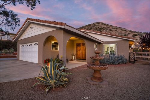 33660 White Feather Rd, Acton, CA, 93510 | Card Image