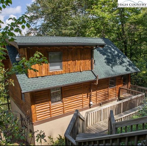 178 Fox Run Rd, Sugar Mountain, NC, 28604-8273 | Card Image