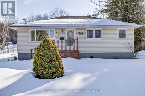 628 Corrigan Cres, Peterborough, ON, K9J7N8 | Card Image