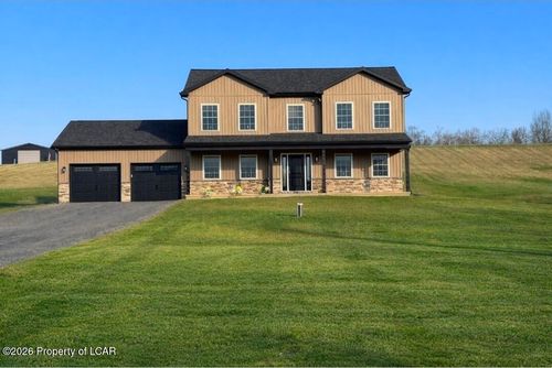 31 Shickshinny Lake Rd, Shickshinny, PA, 18655-4012 | Card Image