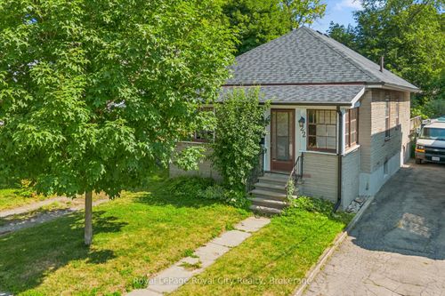 22 Boult Ave, Guelph, ON, N1E5W7 | Card Image
