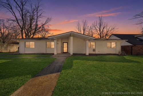 6534 56th Pl, Tulsa, OK, 74145-8508 | Card Image